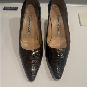 Manolo Blahnik Dark Sage Crocodile Women's Pumps 381/2